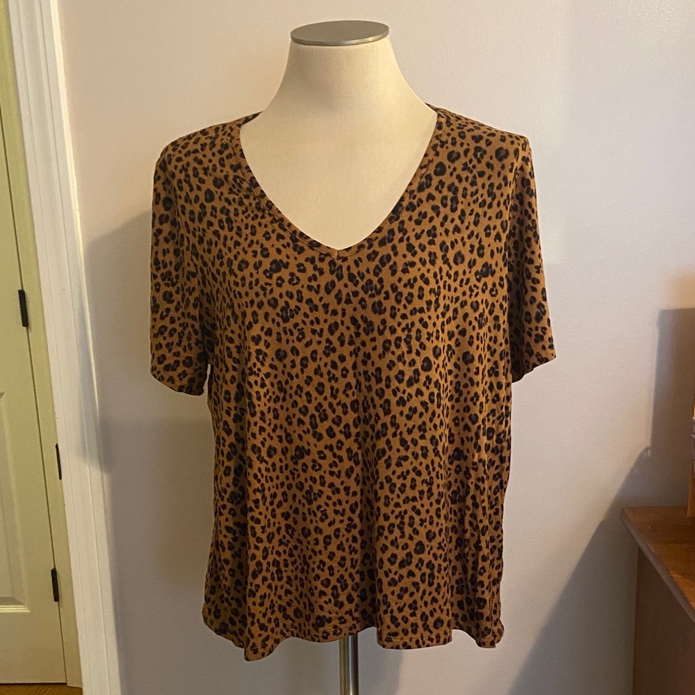 Old Navy Brown and Black Animal Print LUXE V-Neck Tee
